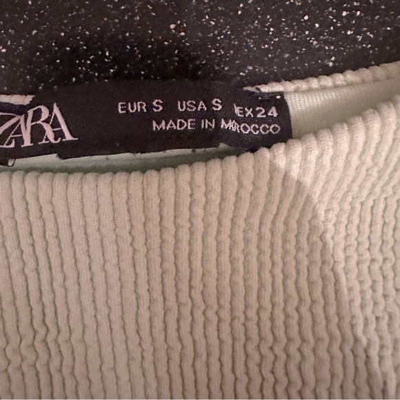 Zara Elegant Bikini Set in sage color - Picture 2 of 3